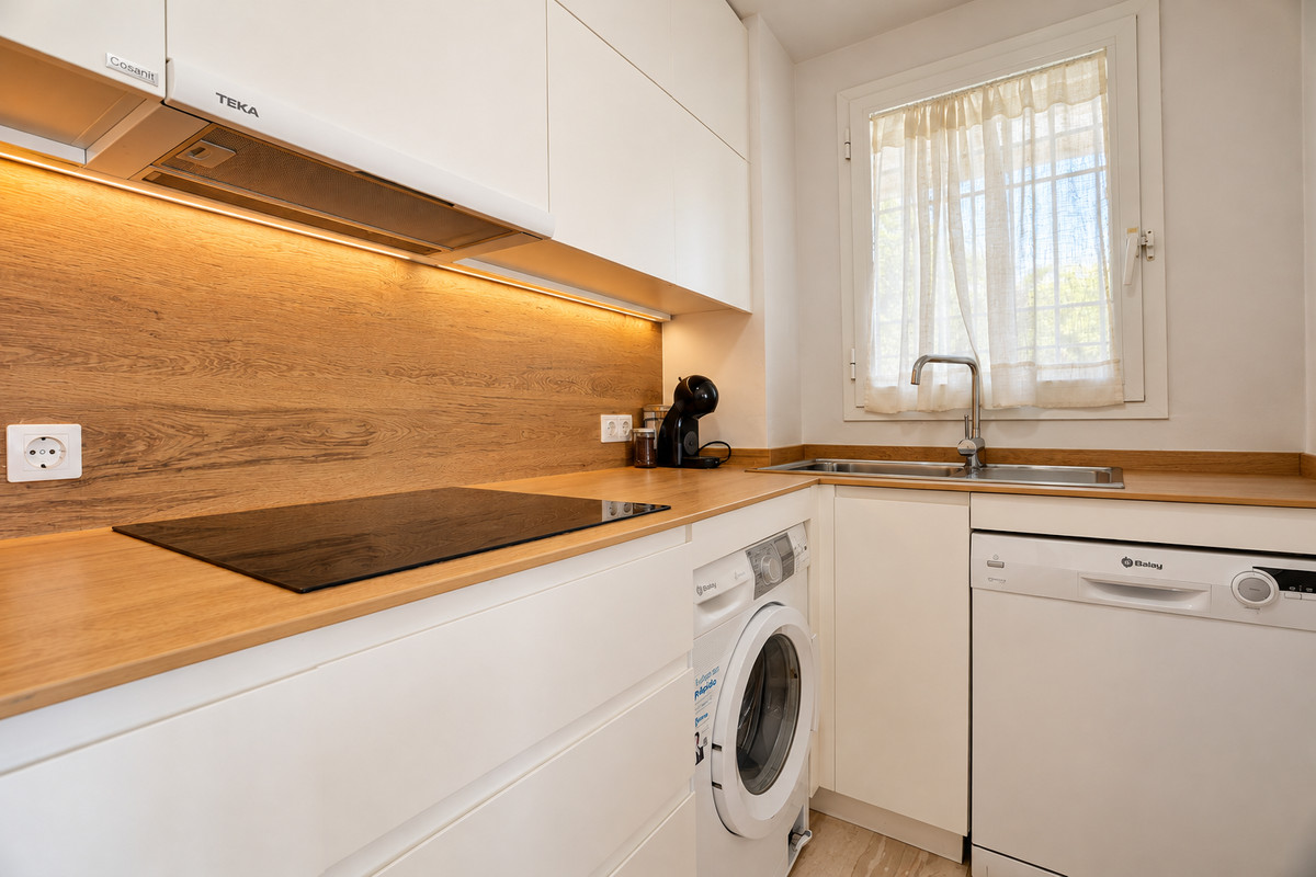 Appartement te koop in Fuengirola | 2 slaapkamers H5515066