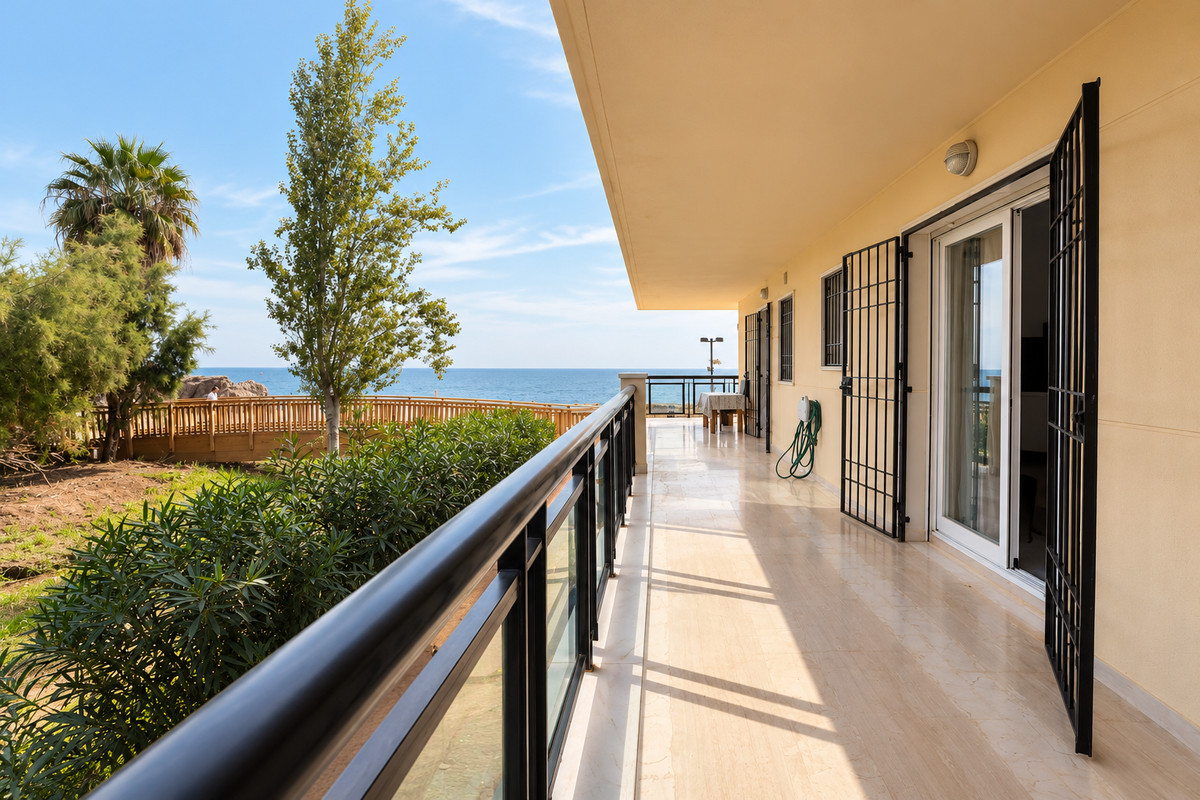 Appartement te koop in Fuengirola | 2 slaapkamers H5515066