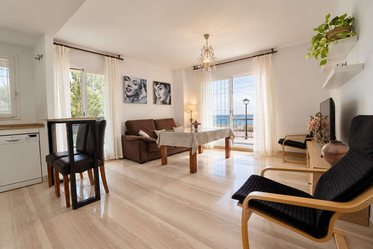 Appartement te koop in Fuengirola | 2 slaapkamers H5515066