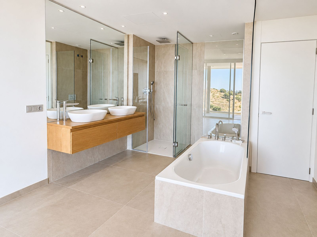 Appartement te koop in Fuengirola | 3 slaapkamers H5516086