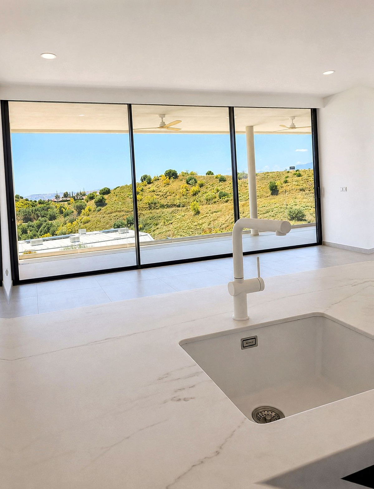 Appartement te koop in Fuengirola | 3 slaapkamers H5516086