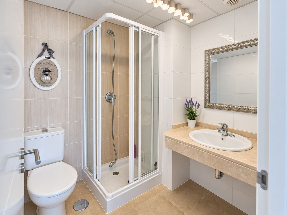 Penthouse te koop in Fuengirola | 2 slaapkamers H5516167
