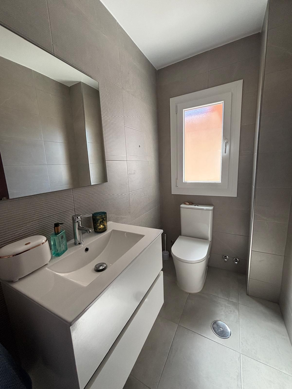 Appartement te koop in Fuengirola | 3 slaapkamers H5517016