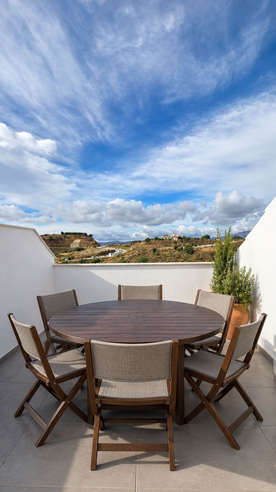 Appartement te koop in Fuengirola | 2 slaapkamers H5523325