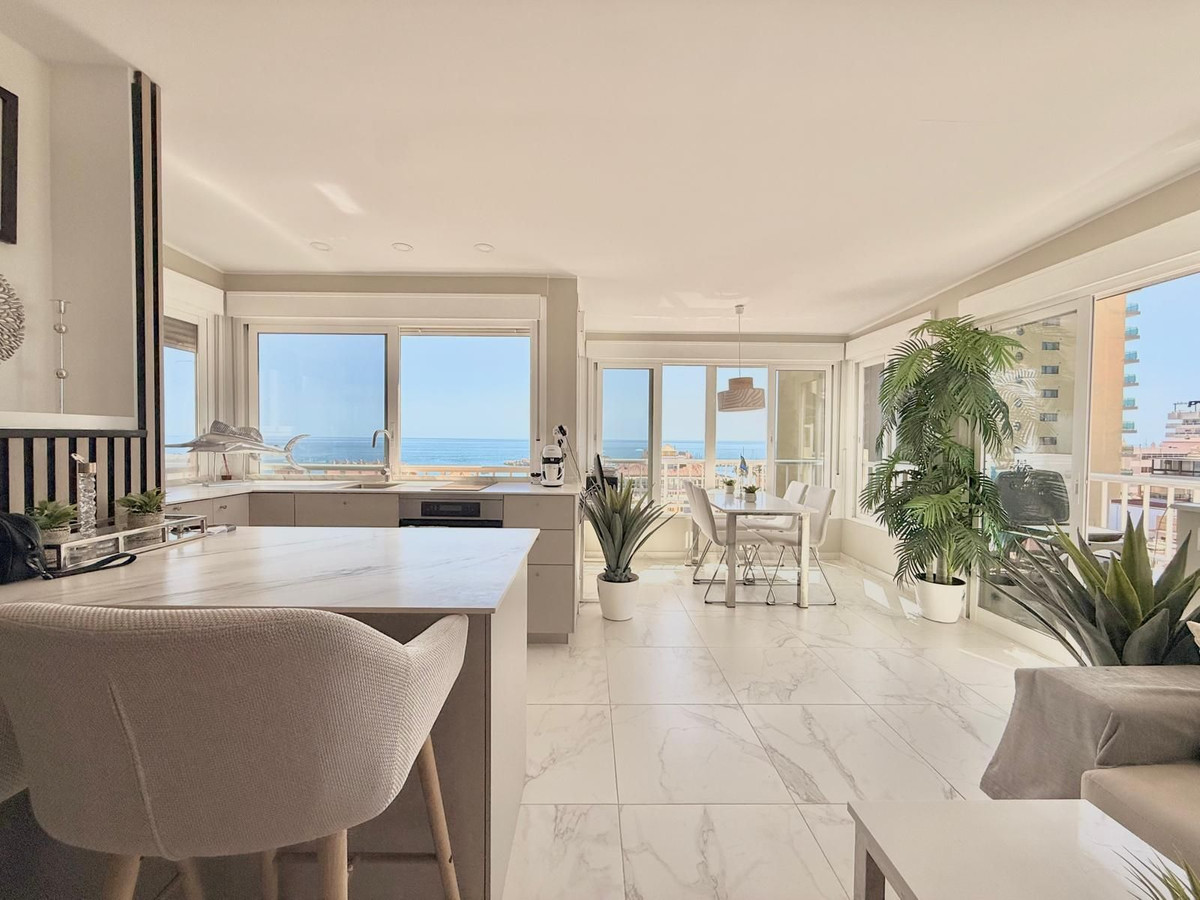 Penthouse te koop in Fuengirola | 2 slaapkamers H5524117