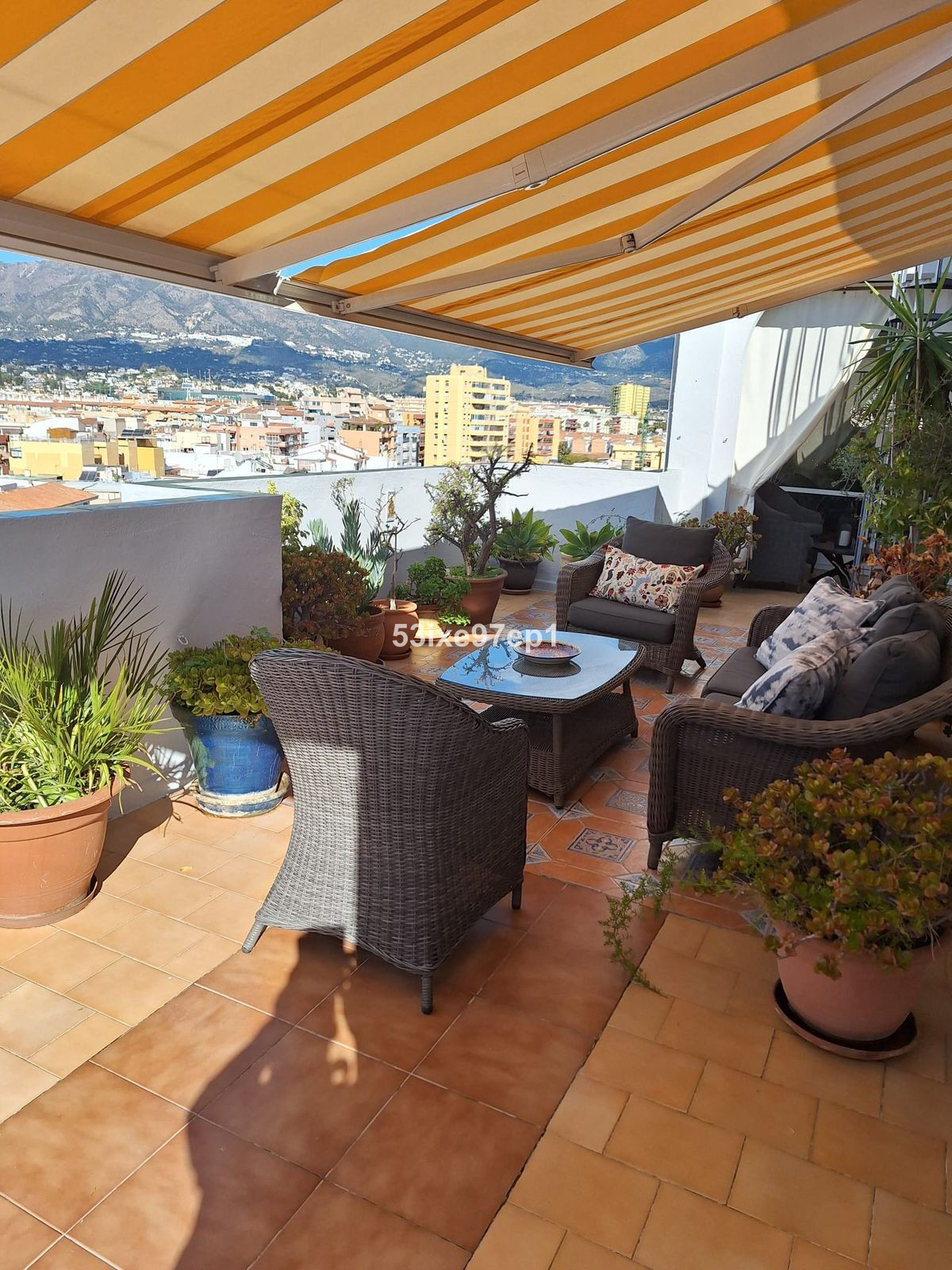 Appartement te koop in Fuengirola | 4 slaapkamers H5524129