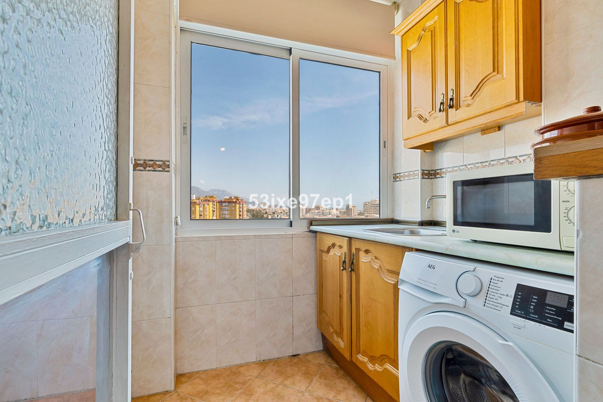 Appartement te koop in Fuengirola | 4 slaapkamers H5524129