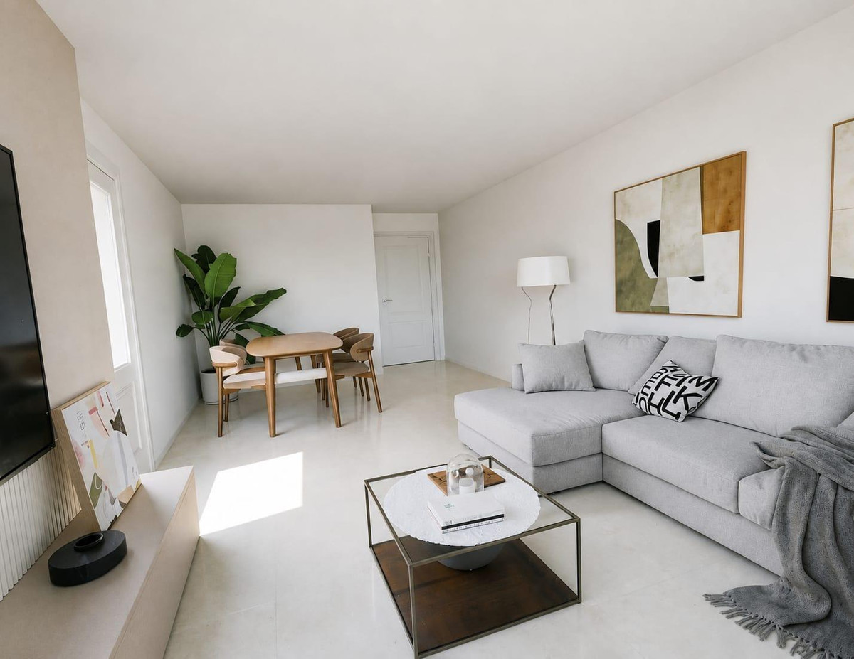 Appartement te koop in Fuengirola | 4 slaapkamers H5524468