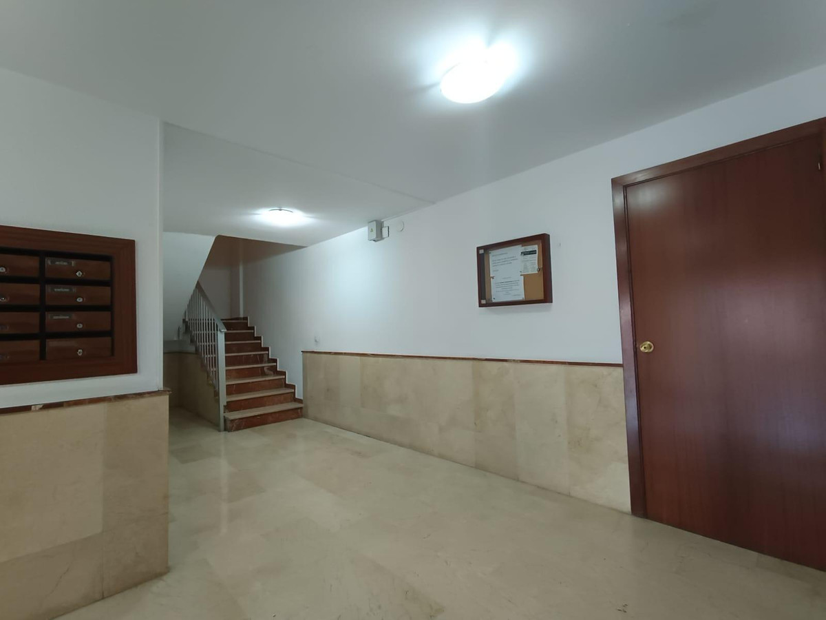 Appartement te koop in Fuengirola | 4 slaapkamers H5524468