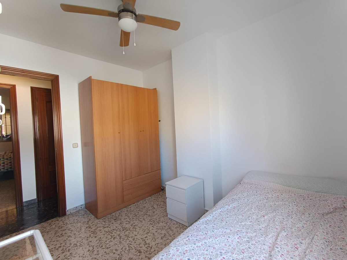 Appartement te koop in Fuengirola | 4 slaapkamers H5524468