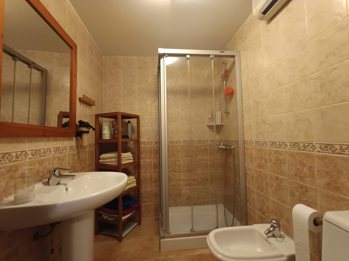 Appartement te koop in Fuengirola | 4 slaapkamers H5524468