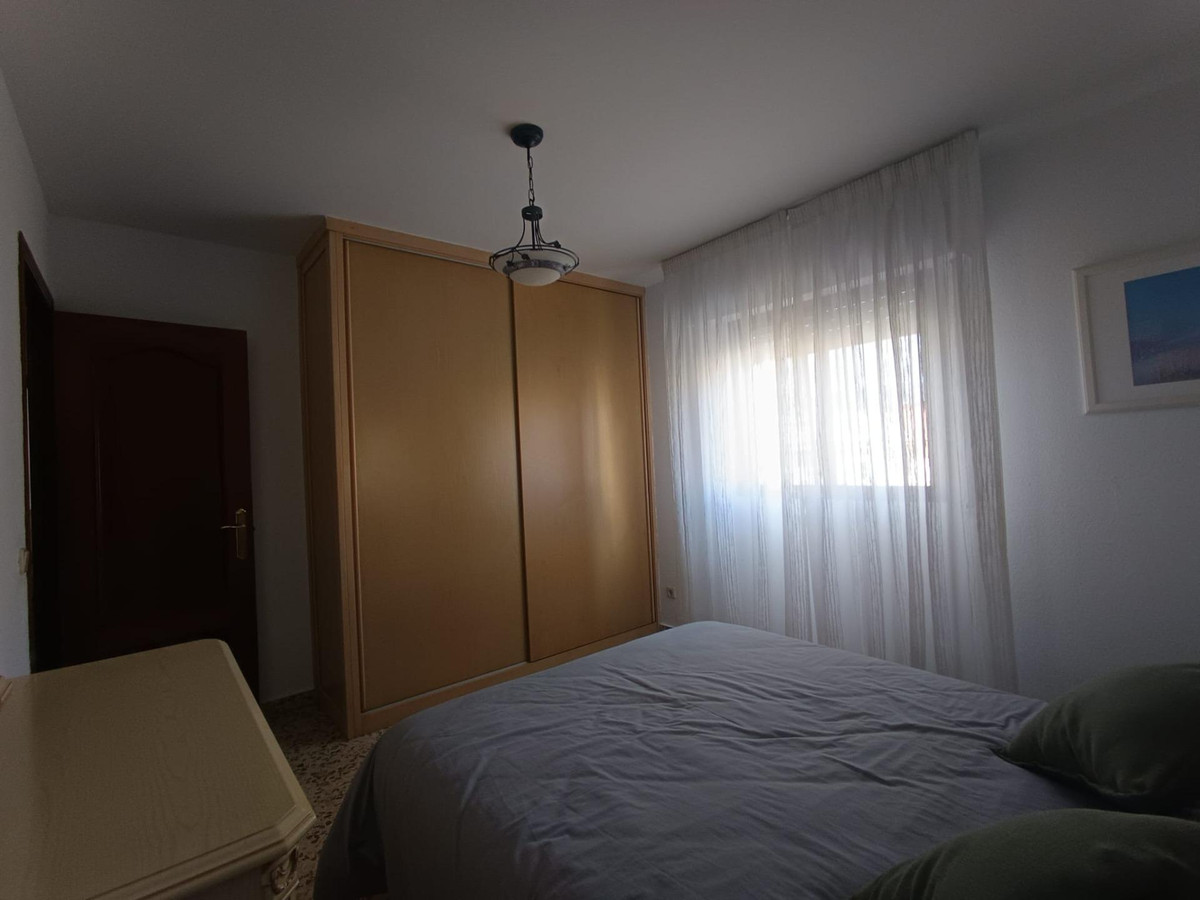 Appartement te koop in Fuengirola | 4 slaapkamers H5524468