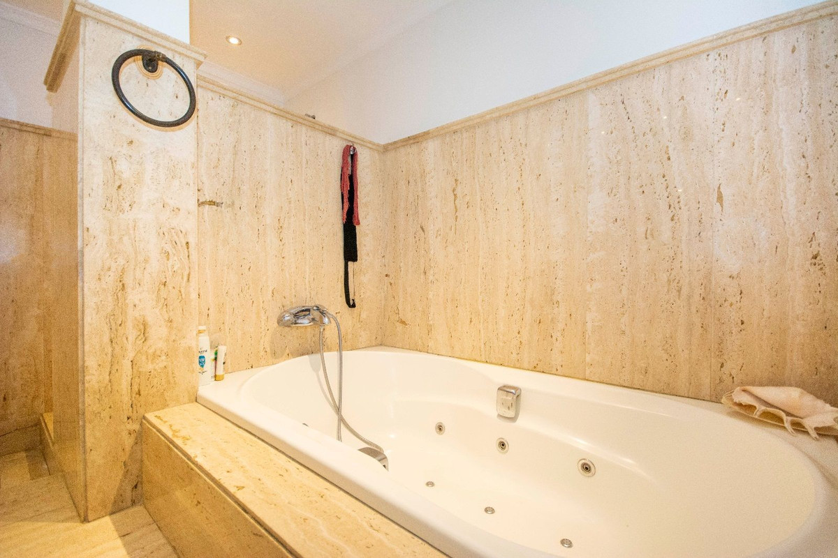 Huis te koop in Fuengirola | 3 slaapkamers H5526904