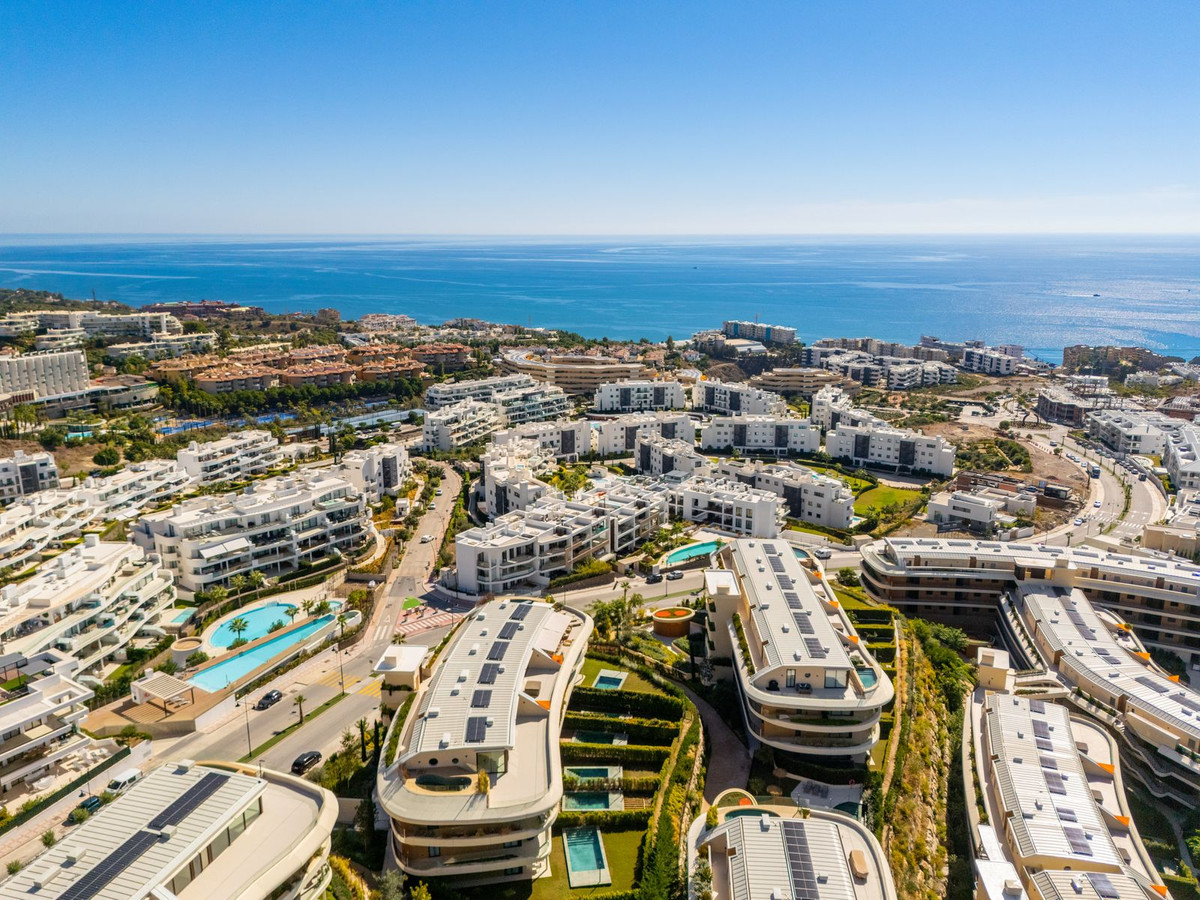 Appartement te koop in Fuengirola | 2 slaapkamers H5527360