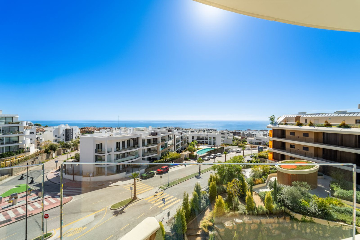 Appartement te koop in Fuengirola | 2 slaapkamers H5527360