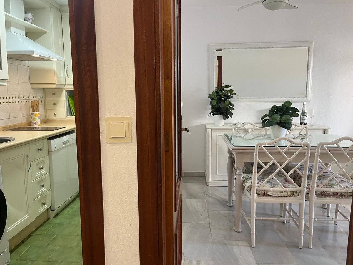 Appartement te koop in Fuengirola | 2 slaapkamers H5527807