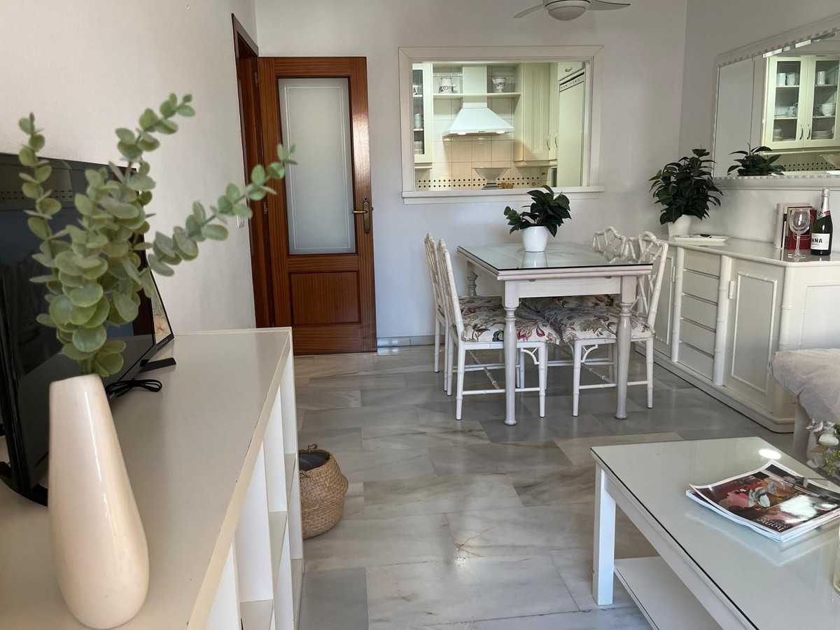 Appartement te koop in Fuengirola | 2 slaapkamers H5527807