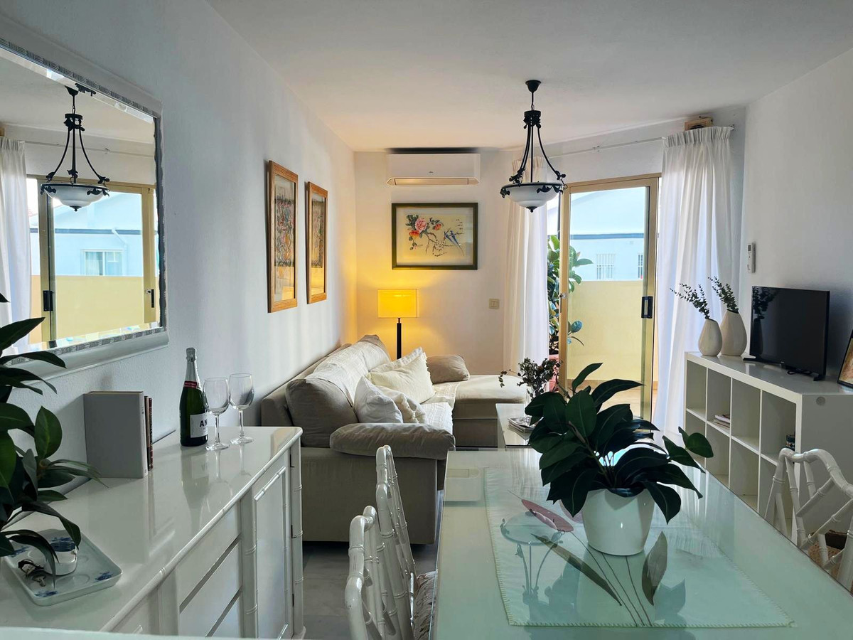Appartement te koop in Fuengirola | 2 slaapkamers H5527807