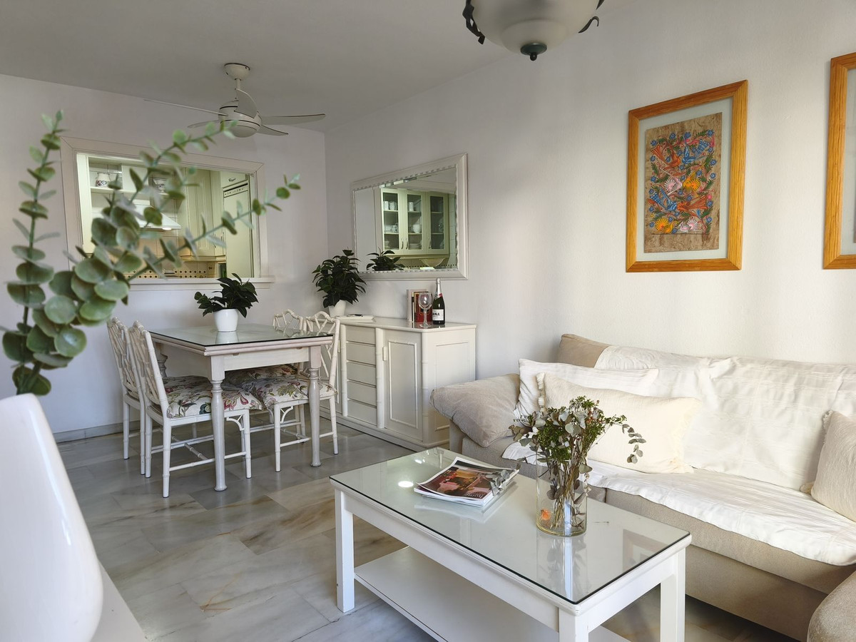 Appartement te koop in Fuengirola | 2 slaapkamers H5527807