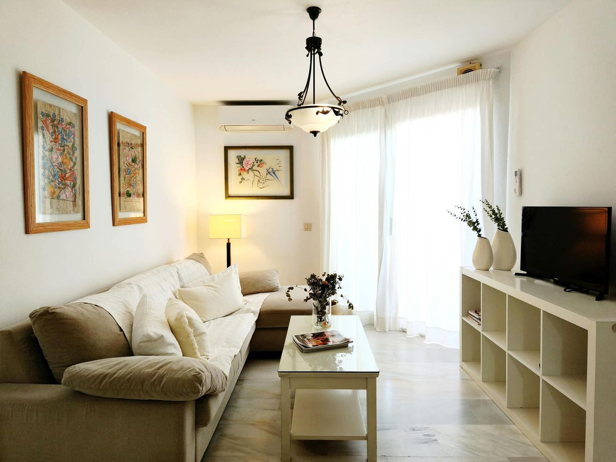 Appartement te koop in Fuengirola | 2 slaapkamers H5527807