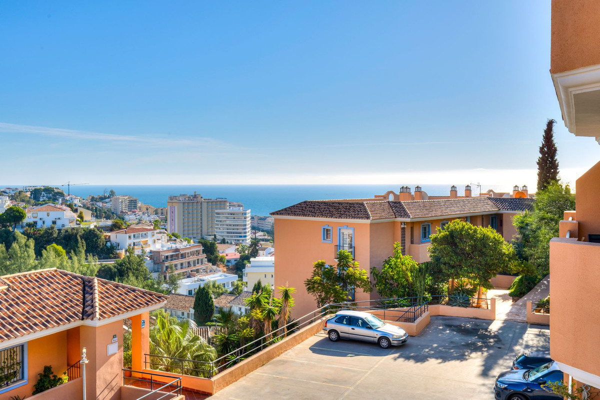 Appartement te koop in Fuengirola | 2 slaapkamers H5530060