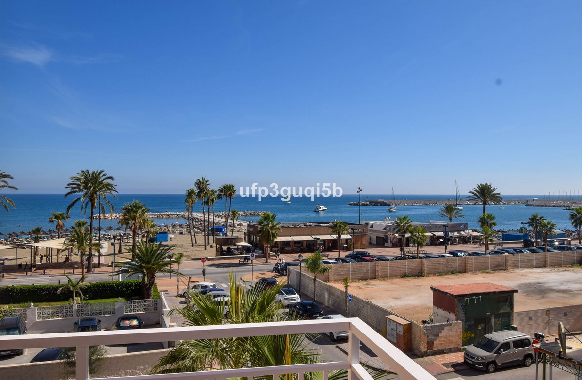 Appartement te koop in Fuengirola | 3 slaapkamers H5530231