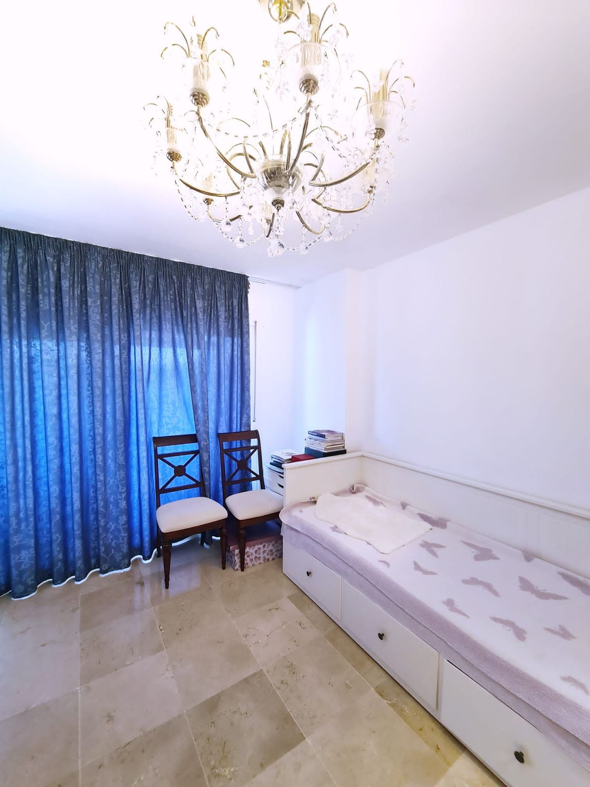 Penthouse Duplex in Guadalmina Alta-12