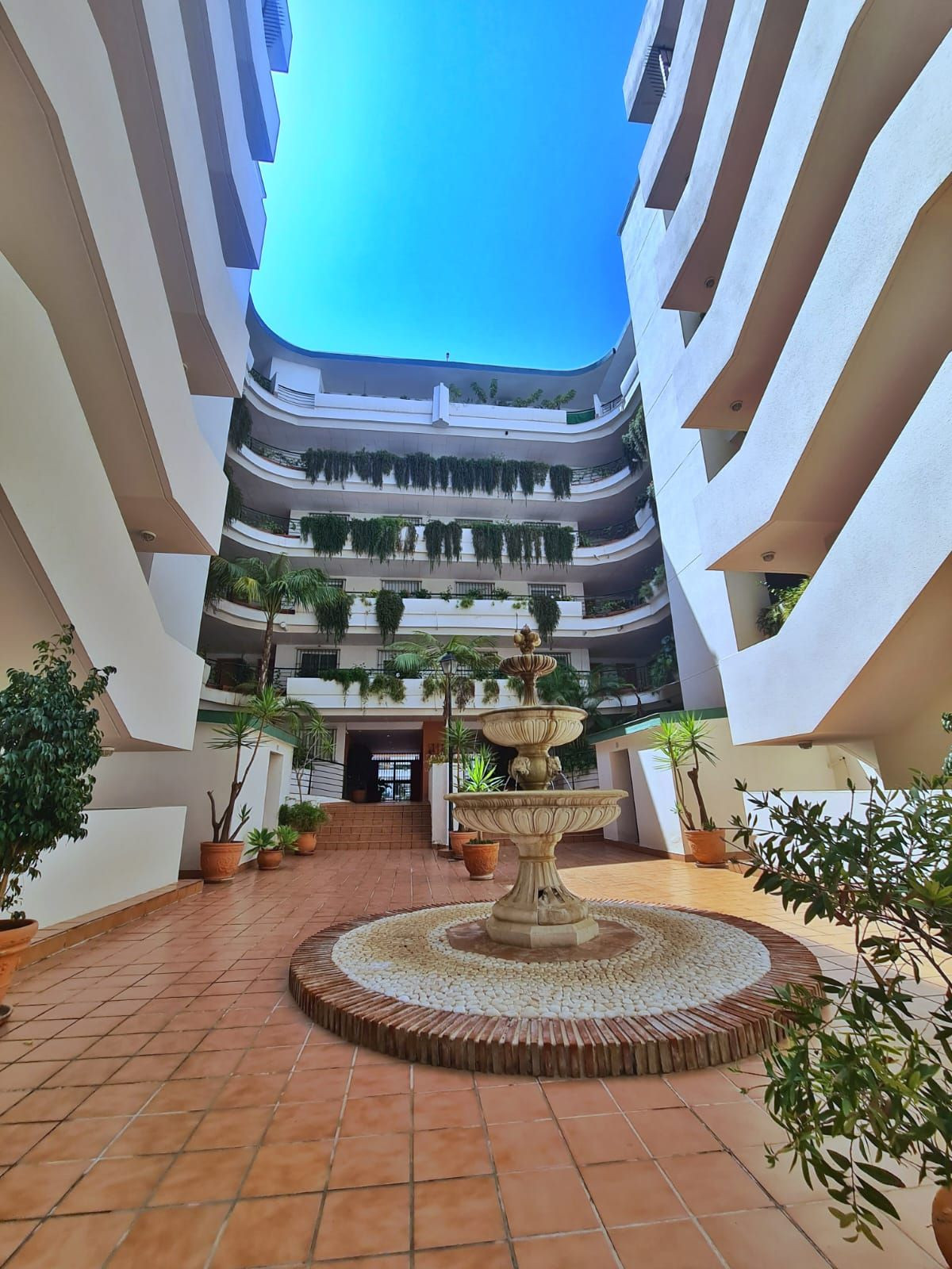 Penthouse Duplex in Guadalmina Alta-2