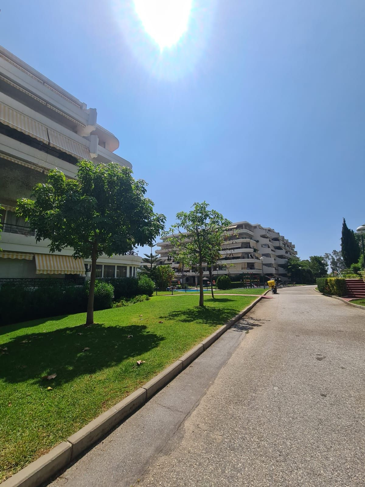 Penthouse Duplex in Guadalmina Alta-25