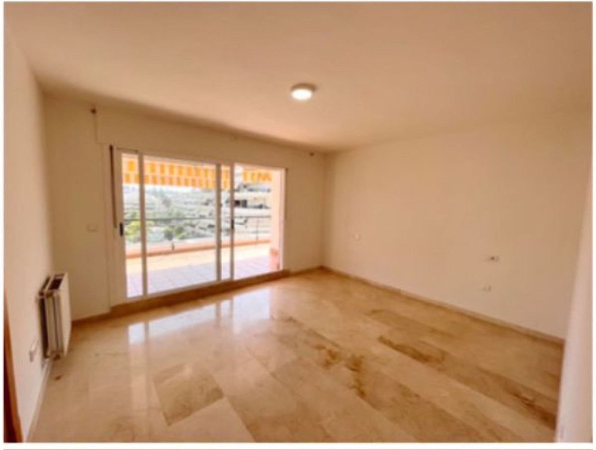 Tussenverdieping Appartement in Guadalmina Alta-6