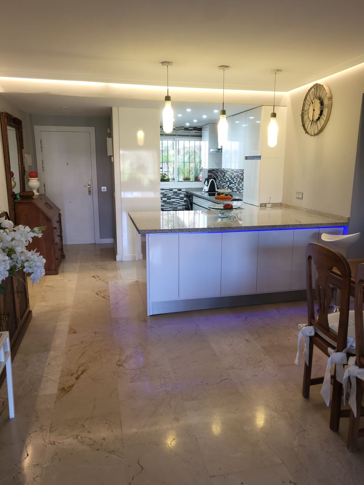 Tussenverdieping Appartement in Guadalmina Alta-5