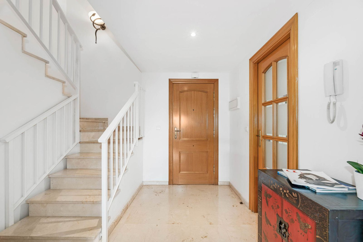 Appartement te koop in Guadalmina Alta | 3 slaapkamers H5020204