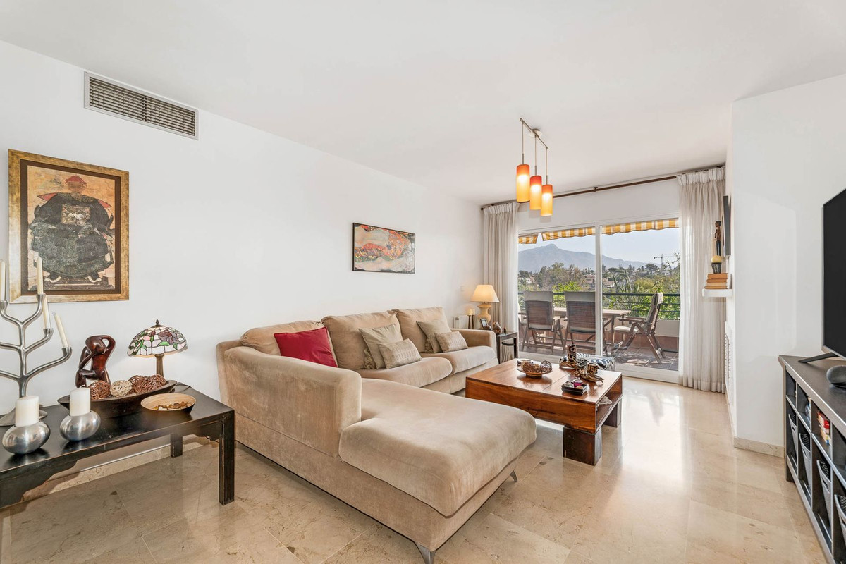 Appartement te koop in Guadalmina Alta | 3 slaapkamers H5020204