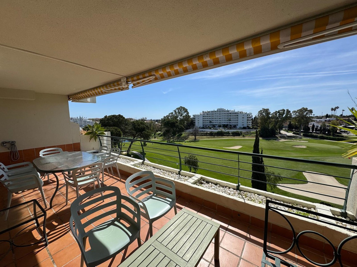 Penthouse Duplex in Guadalmina Alta-3