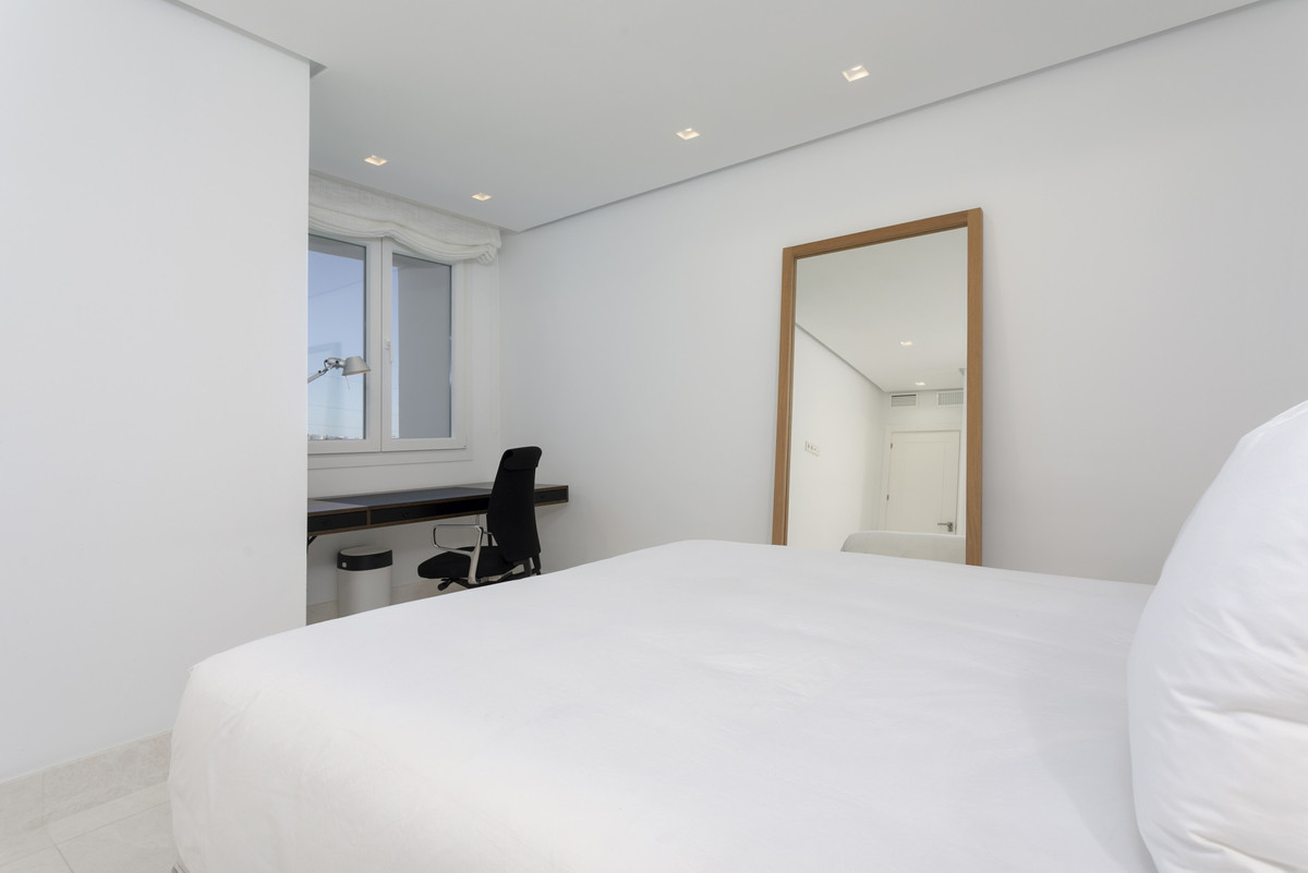 Appartement te koop in Guadalmina Alta | 2 slaapkamers H5064214