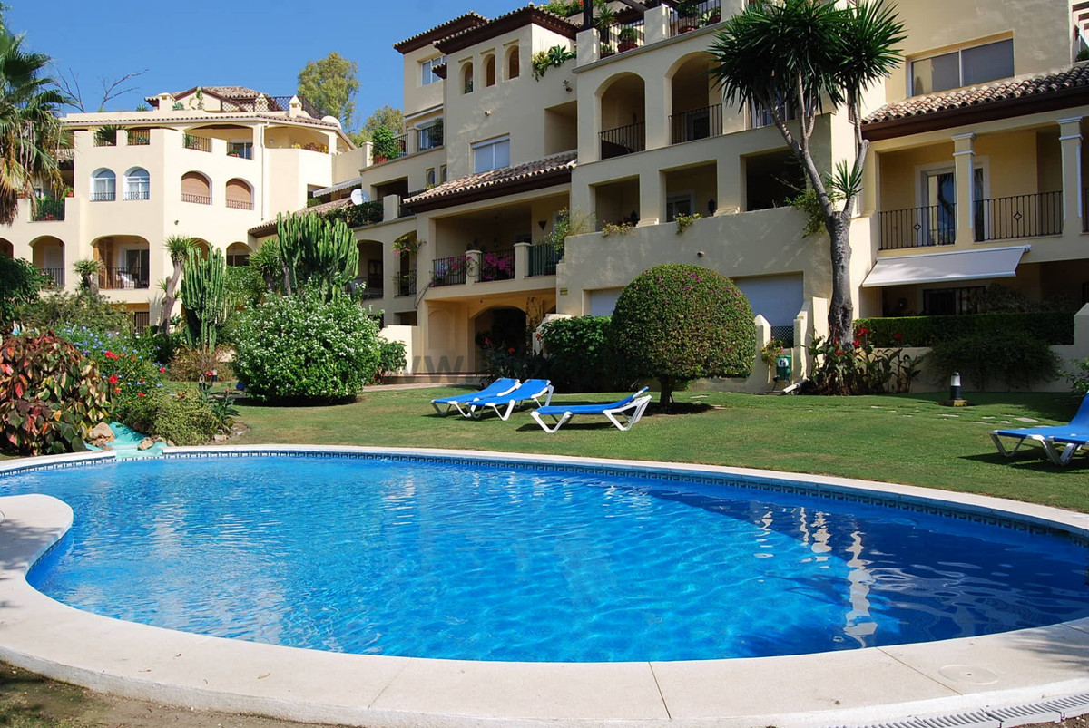 Appartement te koop in Guadalmina Alta | 3 slaapkamers H5079727