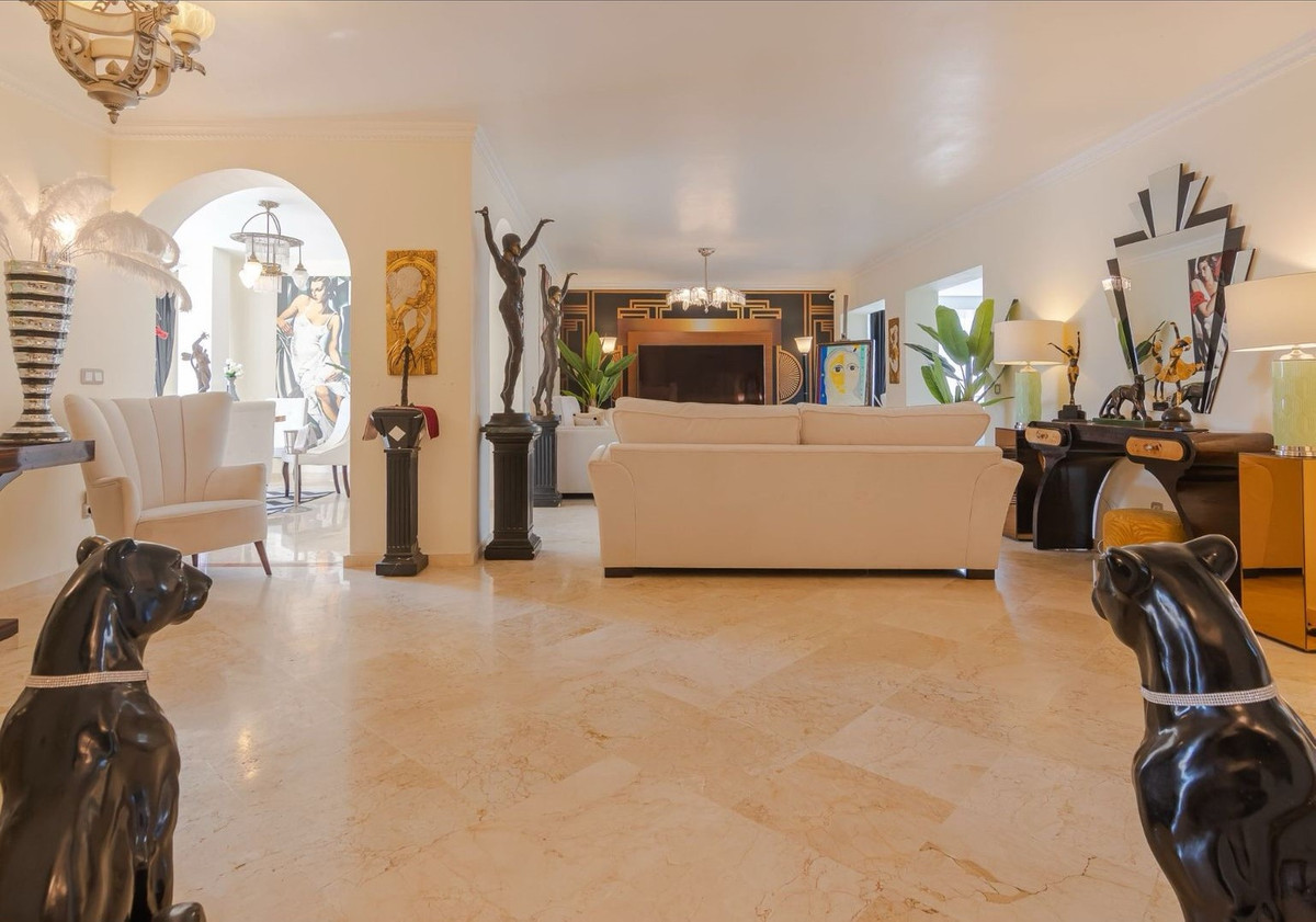Appartement te koop in Guadalmina Alta | 3 slaapkamers H5079727