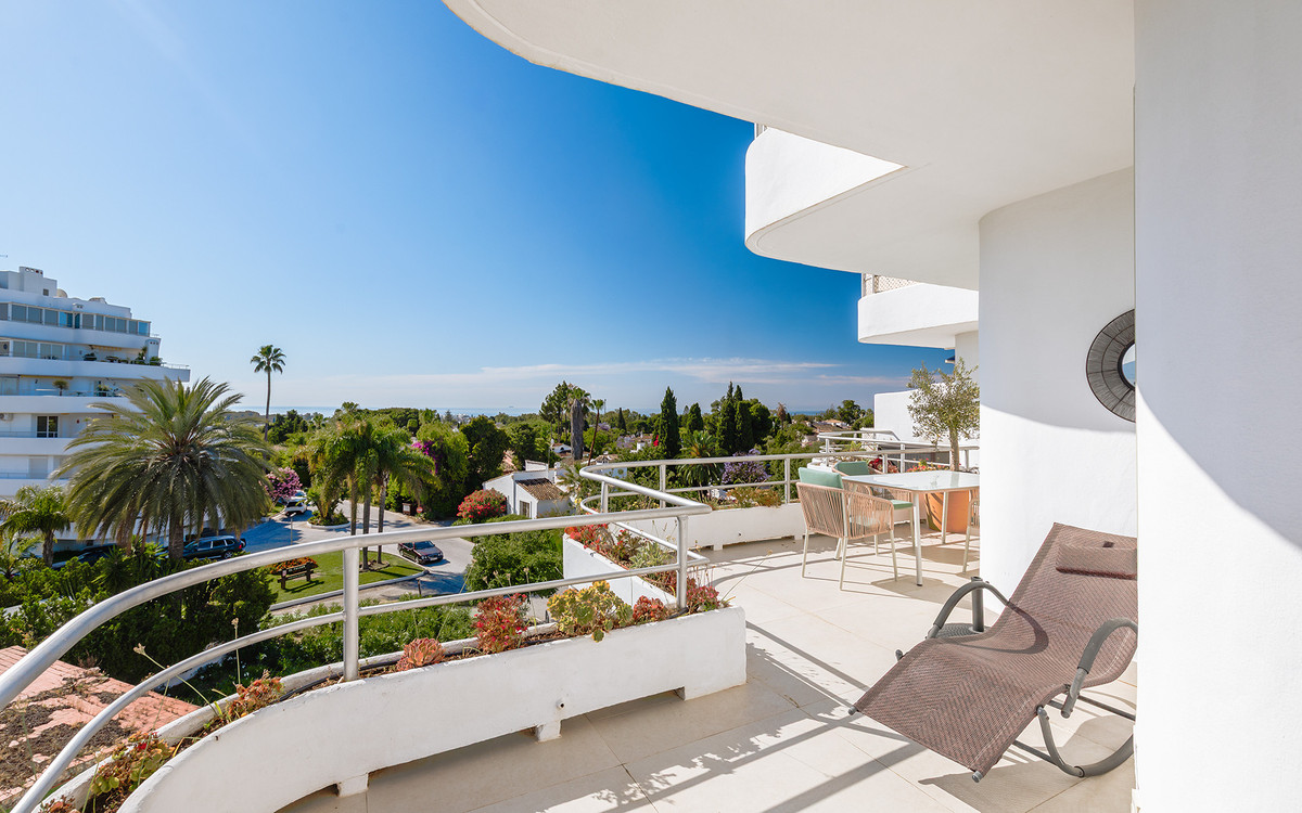 Appartement te koop in Guadalmina Alta | 3 slaapkamers H5080522