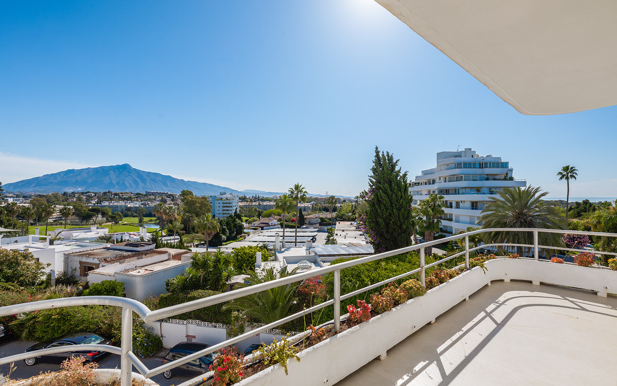 Appartement te koop in Guadalmina Alta | 3 slaapkamers H5080522