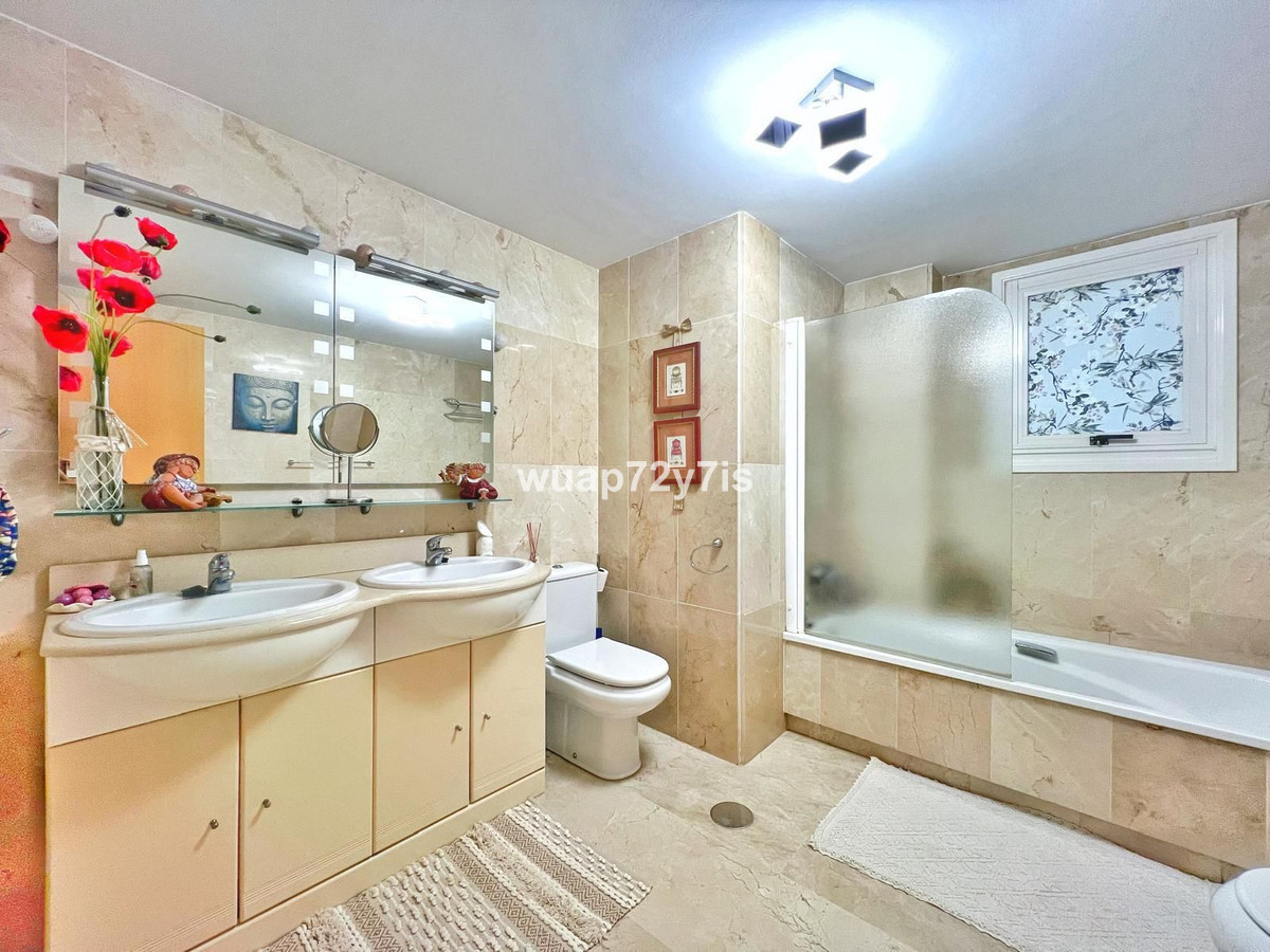 Appartement te koop in Guadalmina Alta | 3 slaapkamers H5114638