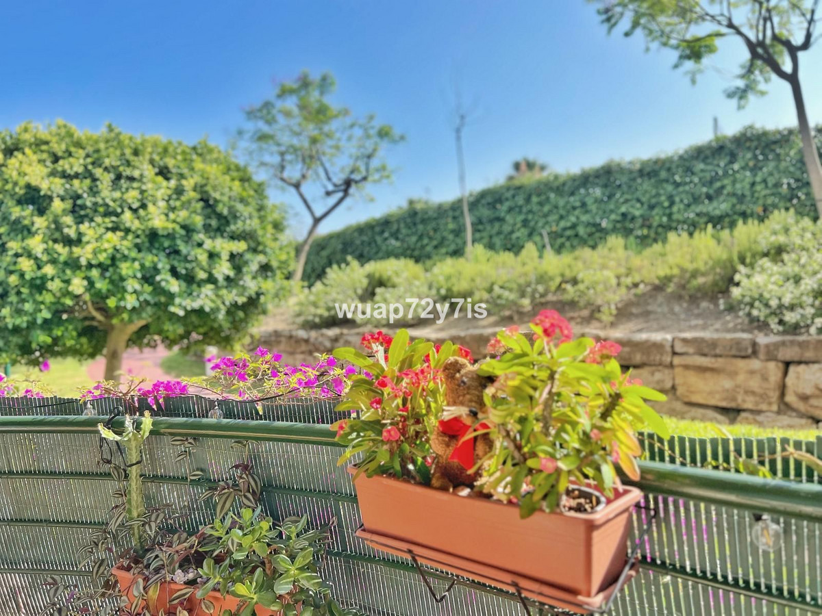 Appartement te koop in Guadalmina Alta | 3 slaapkamers H5114638