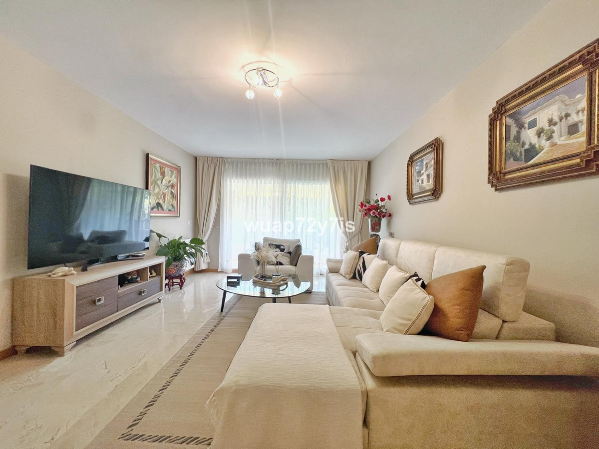 Appartement te koop in Guadalmina Alta | 3 slaapkamers H5114638