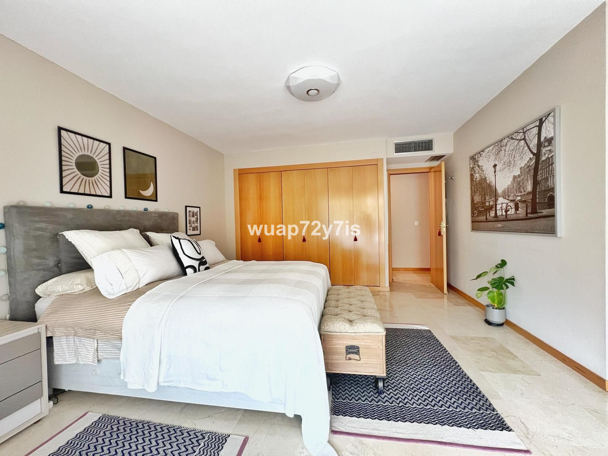 Appartement te koop in Guadalmina Alta | 3 slaapkamers H5114638