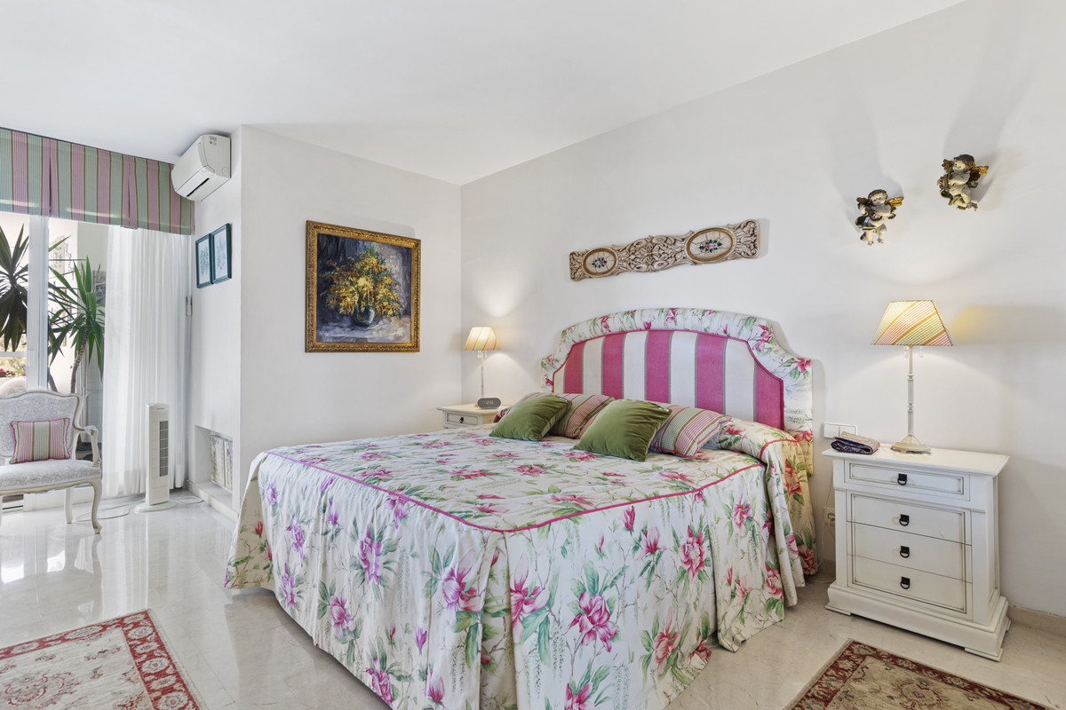 Appartement te koop in Guadalmina Alta | 3 slaapkamers H5117146