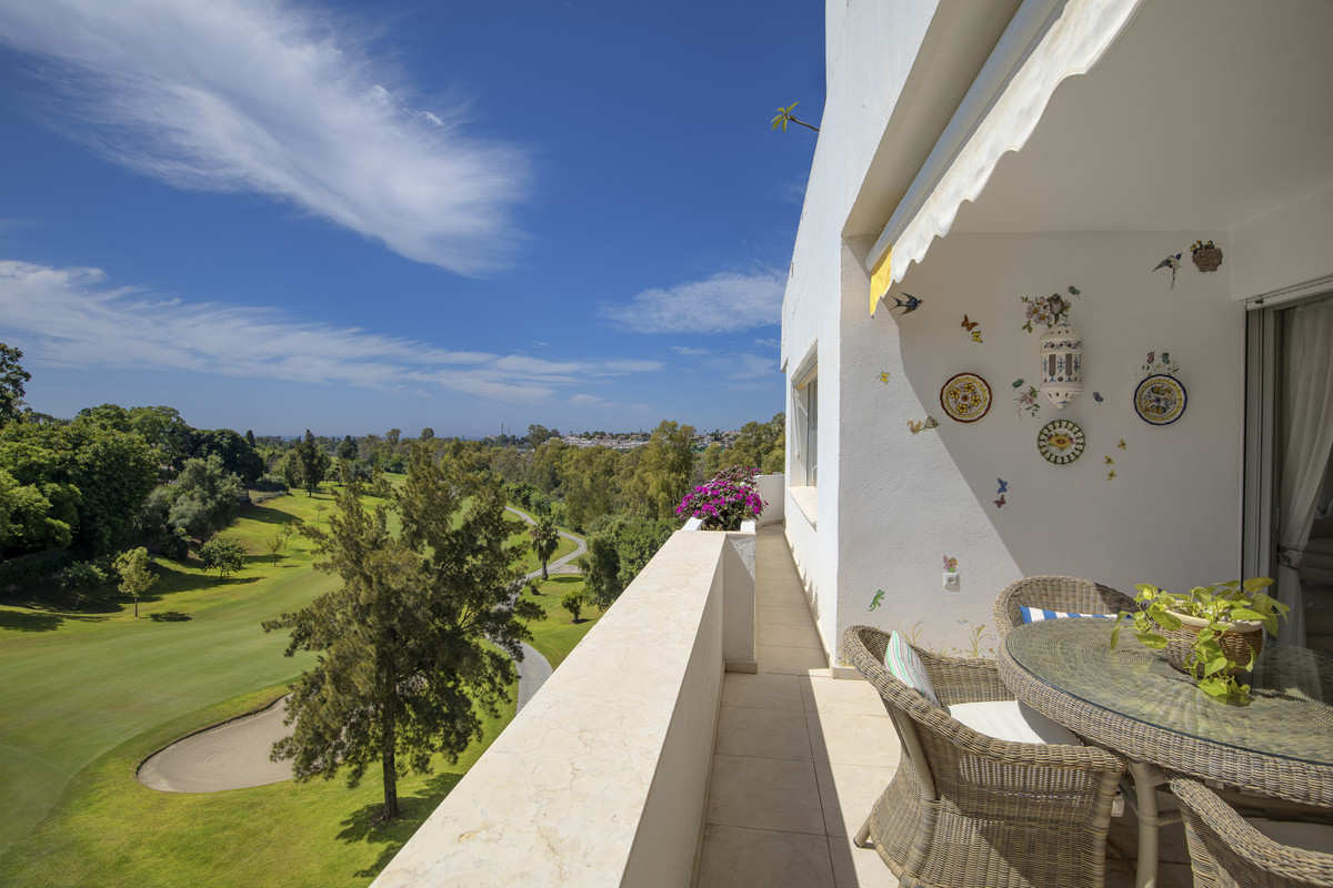 Appartement te koop in Guadalmina Alta | 3 slaapkamers H5117146