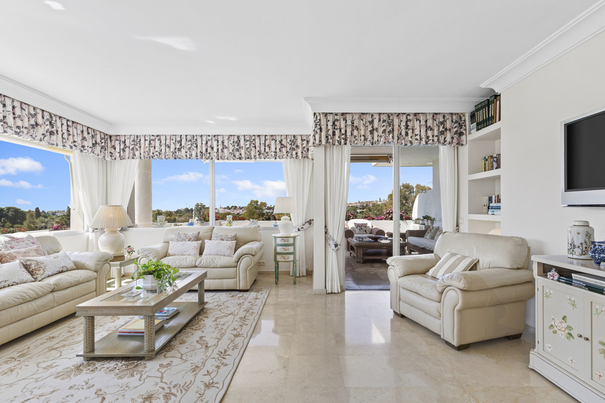 Appartement te koop in Guadalmina Alta | 3 slaapkamers H5117146