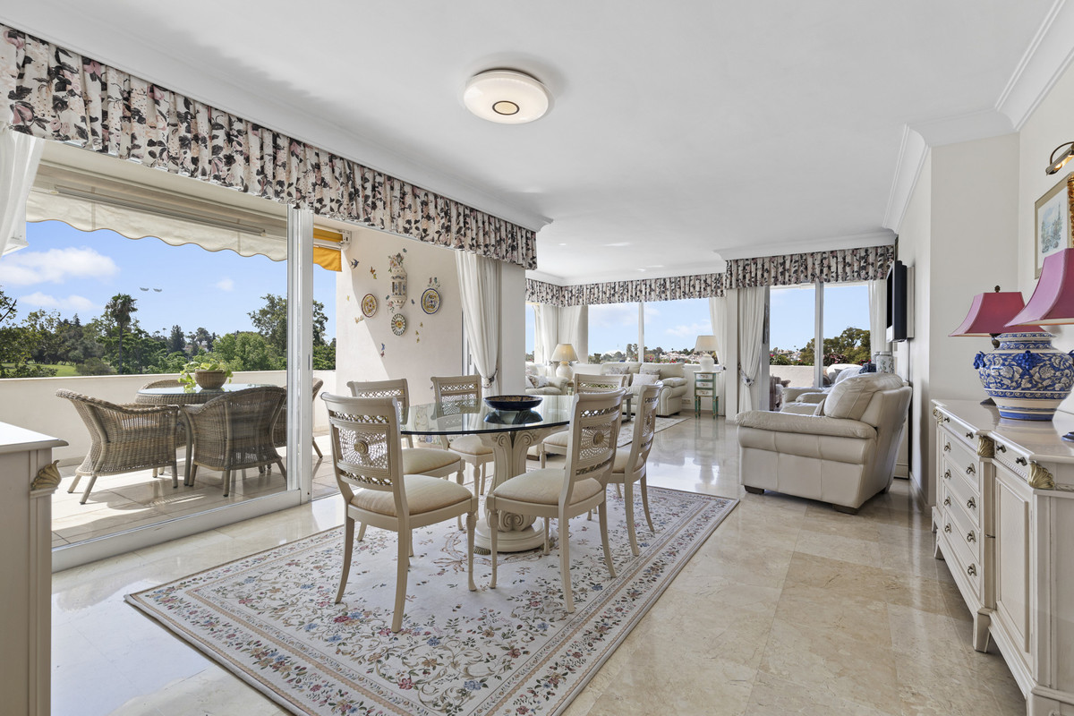 Appartement te koop in Guadalmina Alta | 3 slaapkamers H5117146