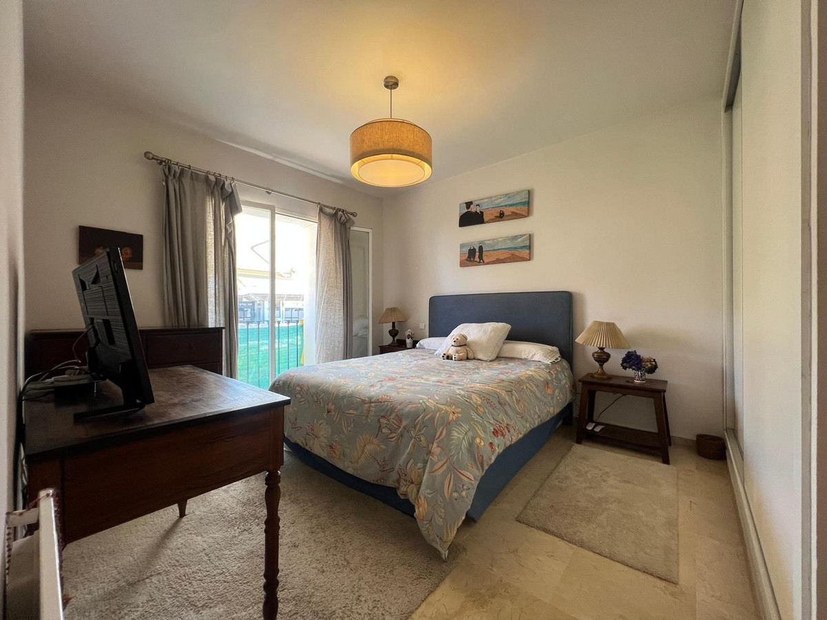 Appartement te koop in Guadalmina Alta | 2 slaapkamers H5117656