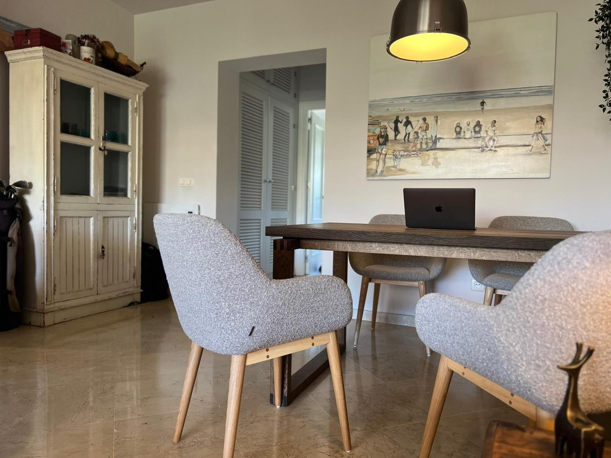 Appartement te koop in Guadalmina Alta | 2 slaapkamers H5117656