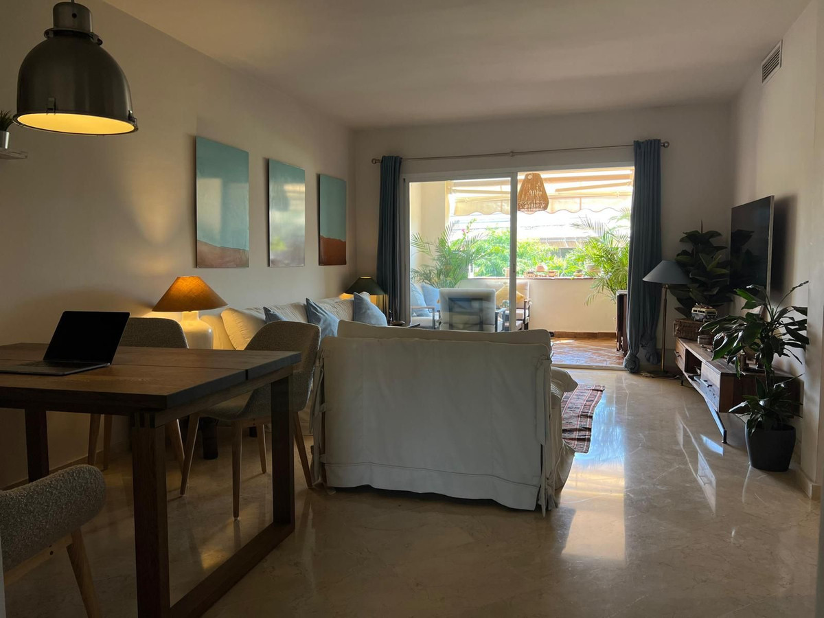 Appartement te koop in Guadalmina Alta | 2 slaapkamers H5117656